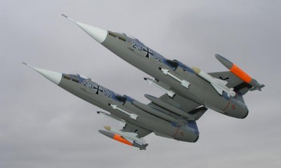 whif-f104twin2.jpg