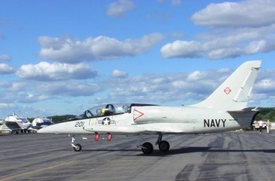 L-39%20in%20Navy%20scheme.jpg