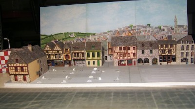 Retout et façade sur cours