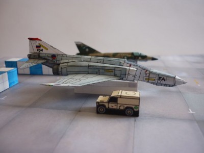 chaiwatkom-F-4E-proto1-002.JPG