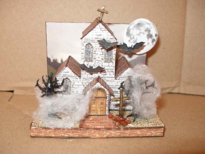 Tout d'abord la petite église.