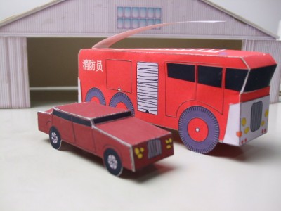 Camion pompier et voituredupatron (3).JPG