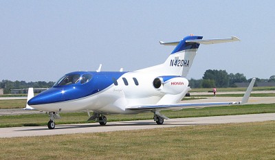 800px-HondaJet_001.jpg (79.15 Kio) Vu 18094 fois photo de Michael Pereckas