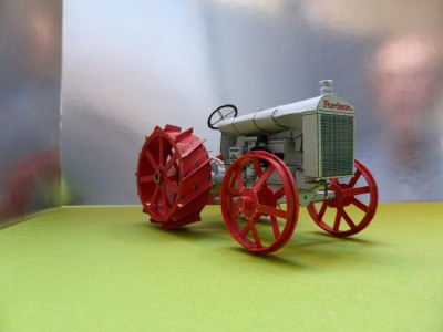 Fordson 2-47.jpg