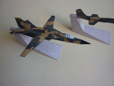 scissorsandplanes-F-111-02.JPG