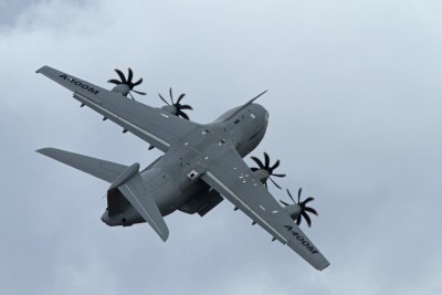 Airbus_A400M -- forum en papier 01- redimensionné.jpg