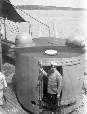 122 Historical 138mm turret backside.jpg