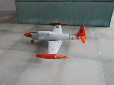 s&p-T-33A-pt-04.JPG