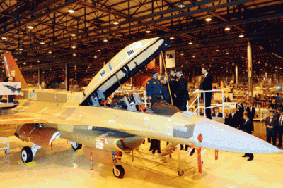 production-F-16D-yourfile.gif