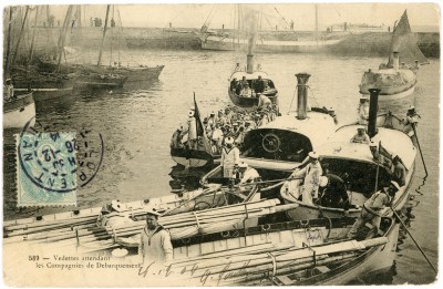 271 French Auxilary Boats.jpg