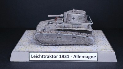 Paskal - Leichttraktor 5.jpg