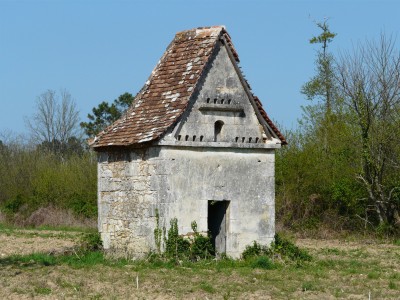 Pigeonnier de La Barbinie - Villars 24_b.jpg