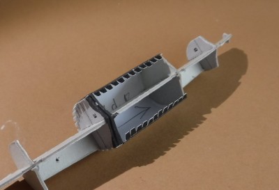 DSCF0005.JPG (179.49 Kio) Vu 3821 fois ...puis coller vers le bas...