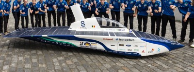 teamfoto-van-het-innoptus-solar-team-met-infinite_53052060121_o.jpg