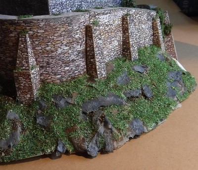 ... et recouverte à nouveau de verdure après séchage.