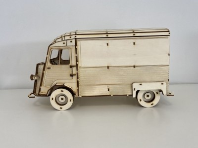 Citroën side laser model.jpg