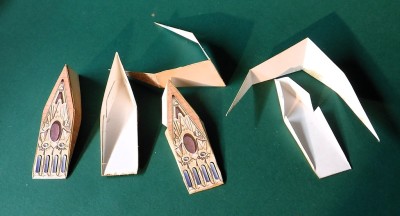 DSCF0095.JPG (171.63 Kio) Vu 2865 fois …coller la pièce 79 sur la 73…