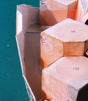 DSCF0138.JPG (144.82 Kio) Vu 2677 fois … Collez ensuite les renforts préparés par le dessus.<br /><br />Cordialement,<br /><br />Kurt