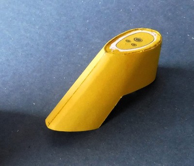 t collez-la en place, puis collez bord à bord la pièce 33 (renforcée de 0,7 mm)… l