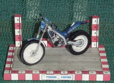 TXT_280-2003.JPG