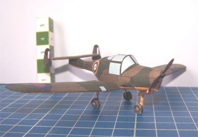 Avion Ã©cole RAF Gal 42 'Cygnet'
TÃ©lÃ©chargÃ© depuis le site russe model.icegroup.ru.
Un avion Ã©cole de la RAF, choisi pour son train tricycle sans roulette de queue afin de prÃ©parer les pilotes au futur "jet" Meteor.
Mon premier avion au 1/72Ã¨, une toute petite maquette.

