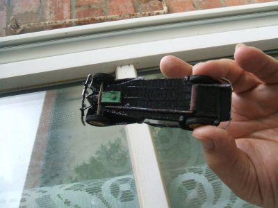 A  partir de la traction de Camille, le dessous de la coque
