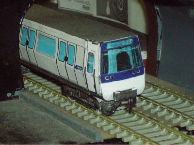 MatÃ©riel Fer 77 (matÃ©riel 31085) sortant de la station Miromesnil
