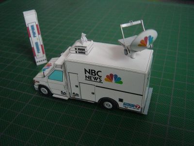 Fourgon NBC du camion de l'Avent de StreetPaper
