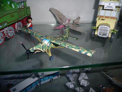 Pilatus de Papertigerarmaments revu par PAUL
Allignement des ailes.
