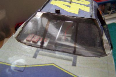 nascar
voici une autre vue de l'interieur vue a travere la parbrise avant
