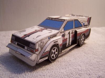 audi quattro
l'audi quattro au 1/43 pris sur racepaper.de
