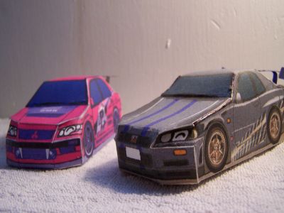 skyline 2f2f_lancerff3
les voici reunis les 2 voiture de fast and furious que j'ai faite

