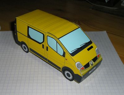 Renault Trafic 2 L1H1 Semi-vitrÃ©,  3/4 avant
Suite Ã  cette rÃ©alisation, j'ai simplifiÃ© le dessin de la calandre nouveau modÃ¨le.
