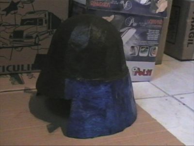 casque samourai 
maquette papier taille rÃ©elle piour tete d'enfant.... (ou d'adulte se prenant pour un samourai!! hai hai hai!!!)

