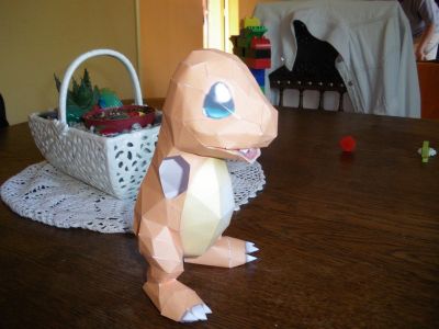 pokemon  charmander pour les anglophiles... sans les bras et la queue
