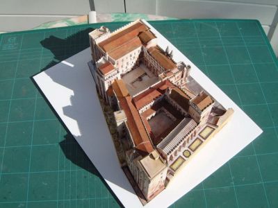 Palais des Papes
Edite au 1/300 et rÃ©alisÃ© au 1/600
