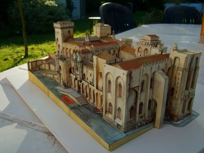 Palais des papes
modÃ¨le Instant Durable au 1/300 reduit au 1/600
