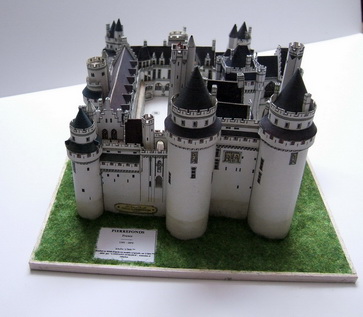 Pierrefond - Instant Durable
