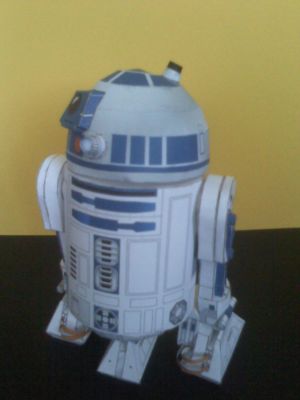 R2D2

