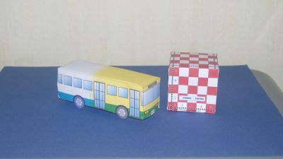 Petit bus Jaune & Blanc
Pour dÃ©butant
