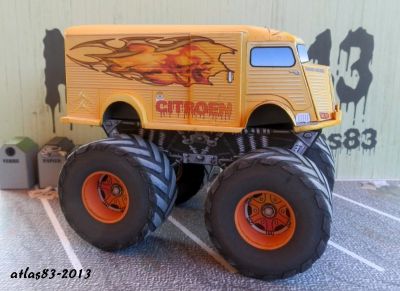 Type H "Super H Monster Truck"
Vous pensez que je suis un gros malade ? Vous avez sans doute raison .....

