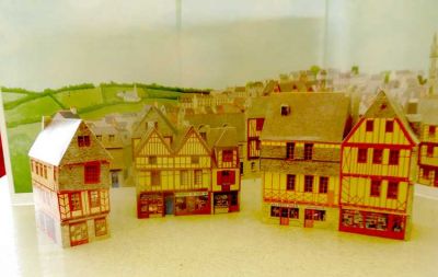 une maison; grpoupe de 3; groupe de 2
