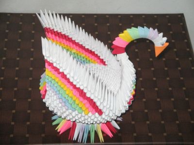 cygne multicouleurs
http://origami.bluepop.us/labels/Diagrams.html
