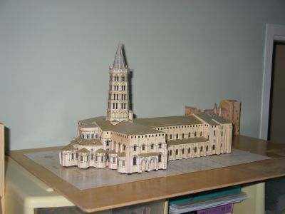 Saint Sernin de Toulouse
maquette achetÃ©e dans l'Ã©glise existe en plusieurs tailles celle-ci est la plus grande
