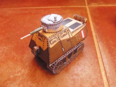 traked patrol machine
petit vÃ©hicule blindÃ© anglais de 1905 que j'ai rÃ©alisÃ© en mÃªme temp que le FT-17 (la planche et les intrsuctions donnent l'impression que la maquette est dur de conception, ce qui n'est pas le cas.
