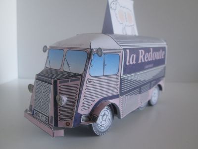 P040 HY La Redoute
