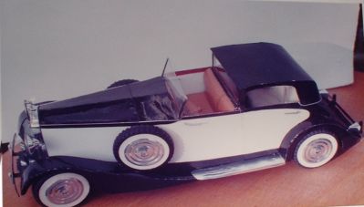 Rolls-Dessus
Rolls - Phantom 3 (1936) 12 cylindres en V
