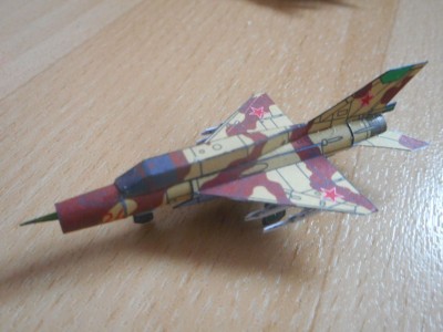 prmodels-MiG-21Bis-R-10.JPG