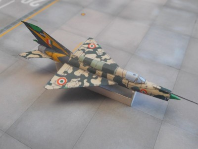 cafe-MiG-21bis-in-camo-18.JPG