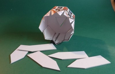 ...et coller les renforts.<br /><br />Cordialement<br />Kurt